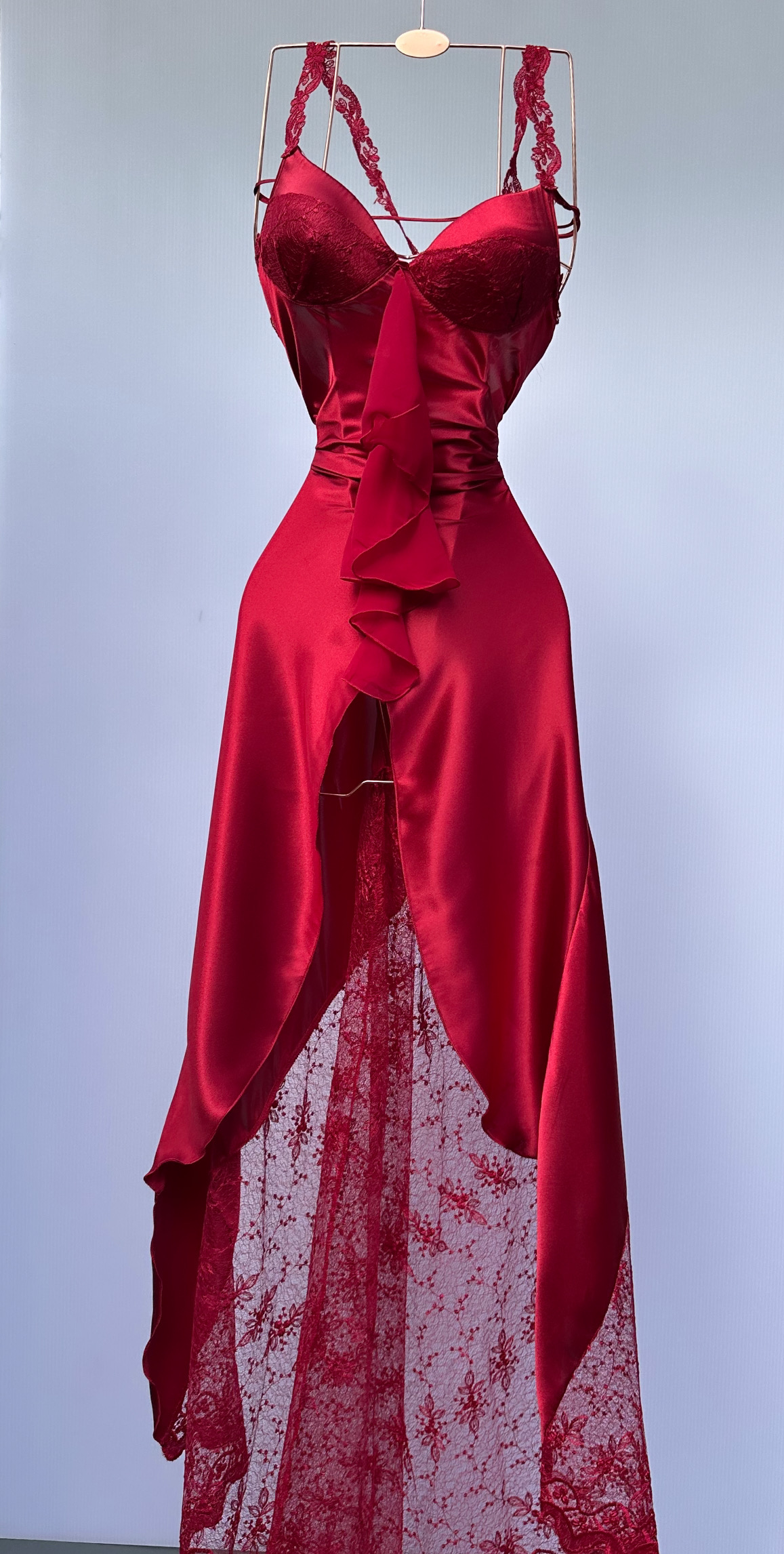 Elira Crimson Lace Lingerie Set